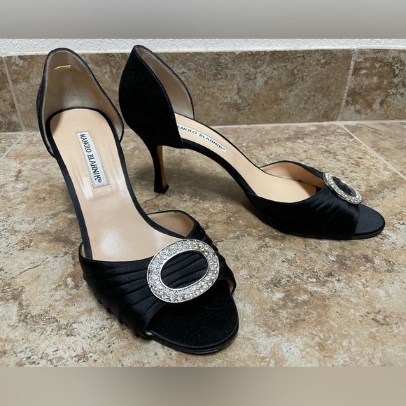 Manolo Blahnik black satin Sedaraby D’Orsay heels size 39 - Picture 11 of 13